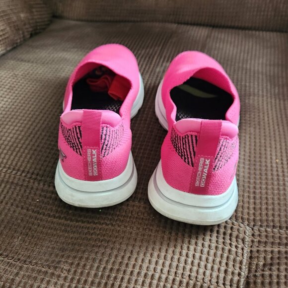 Pink Size 8 SKECHERS GO WALK Slide On Shoes - Picture 3 of 5